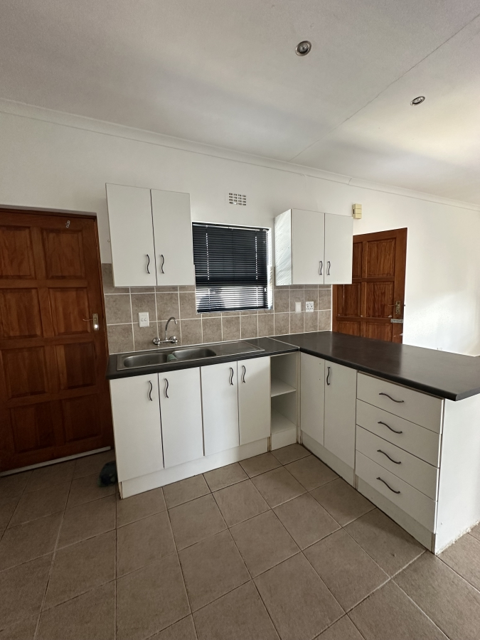 To Let 2 Bedroom Property for Rent in Porterville Western Cape